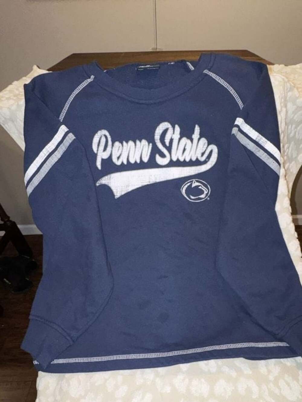 Colosseum Womens Penn State Nittany Lions Graphic Sweatshirt Size L